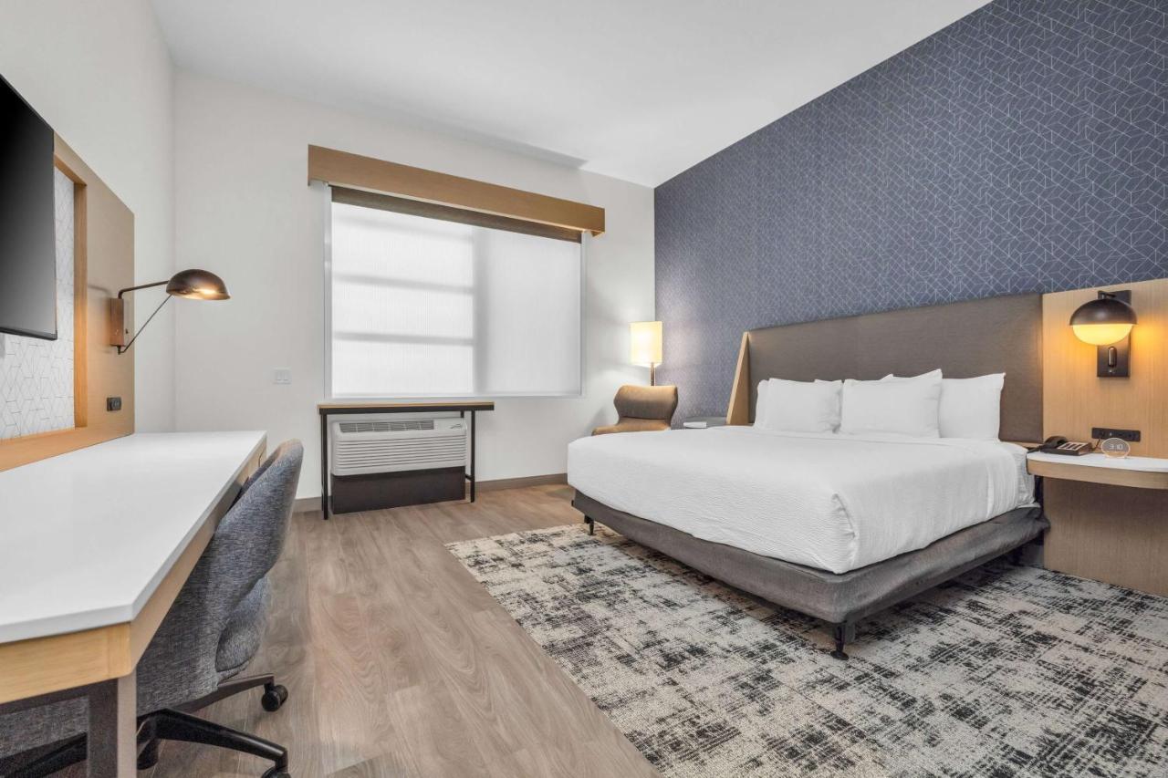 La Quinta Inn & Suites By Wyndham San Jose Airport-Downtown Esterno foto