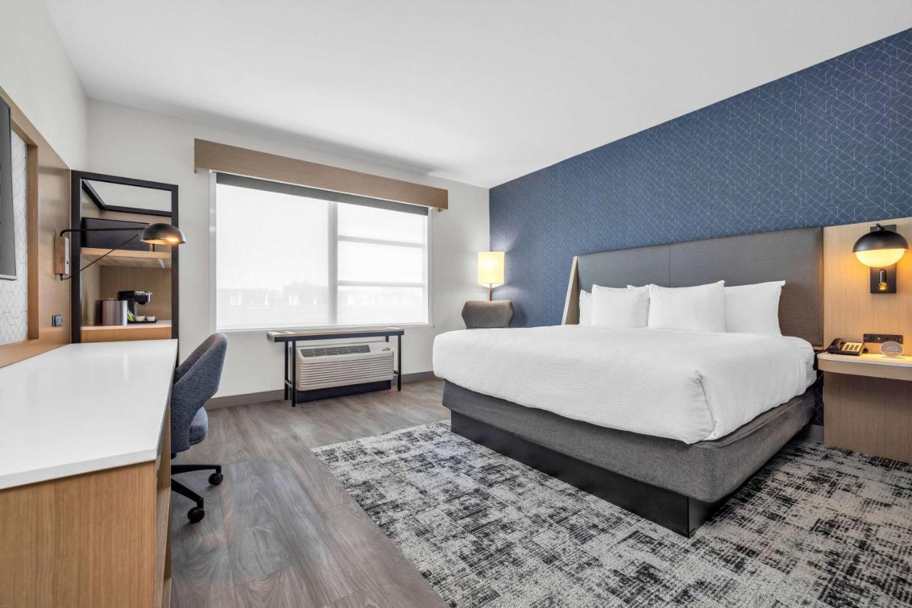 La Quinta Inn & Suites By Wyndham San Jose Airport-Downtown Esterno foto