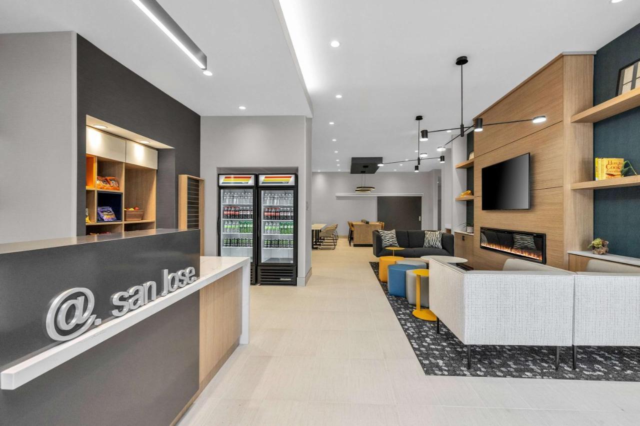 La Quinta Inn & Suites By Wyndham San Jose Airport-Downtown Esterno foto