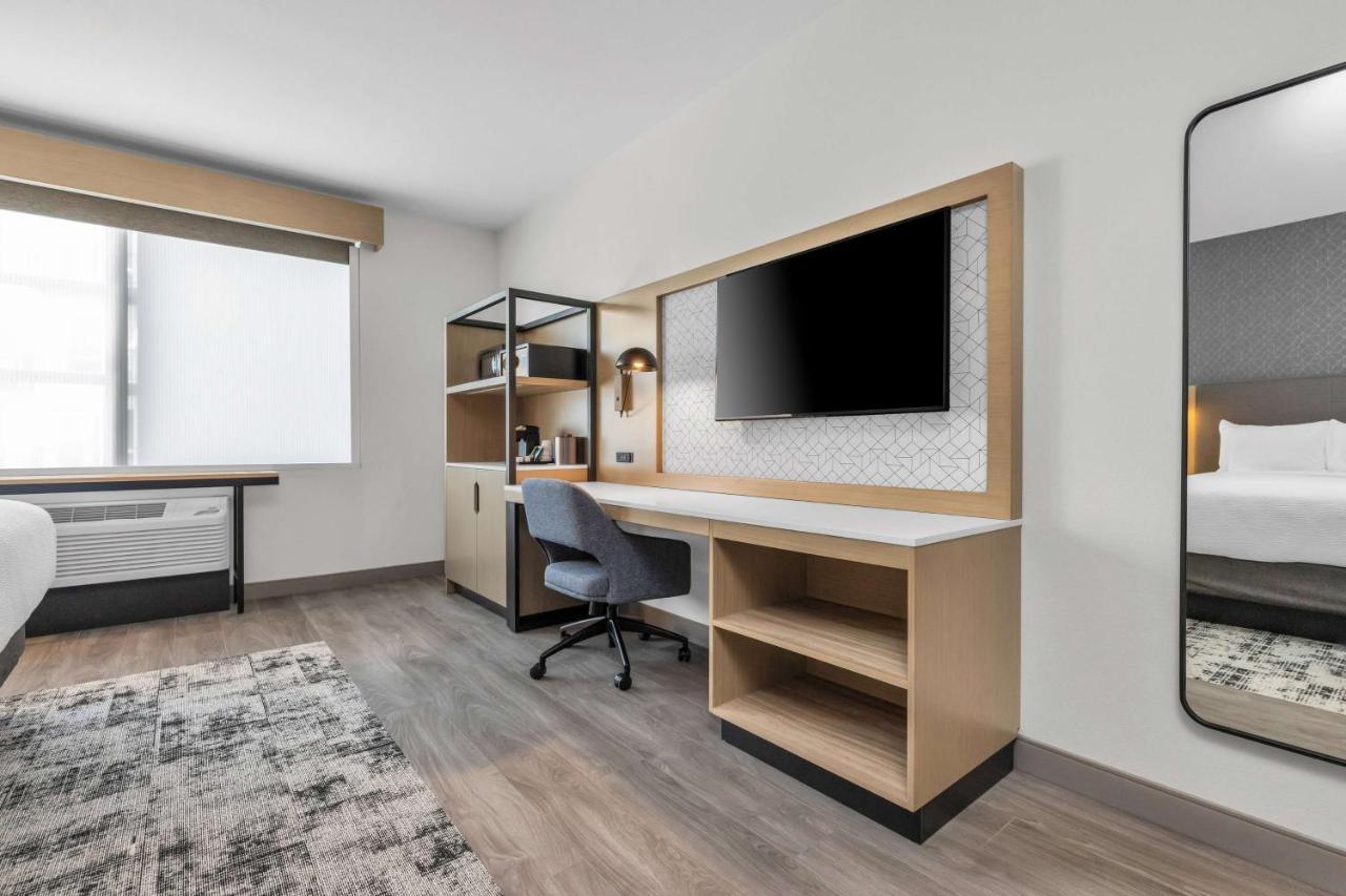 La Quinta Inn & Suites By Wyndham San Jose Airport-Downtown Esterno foto