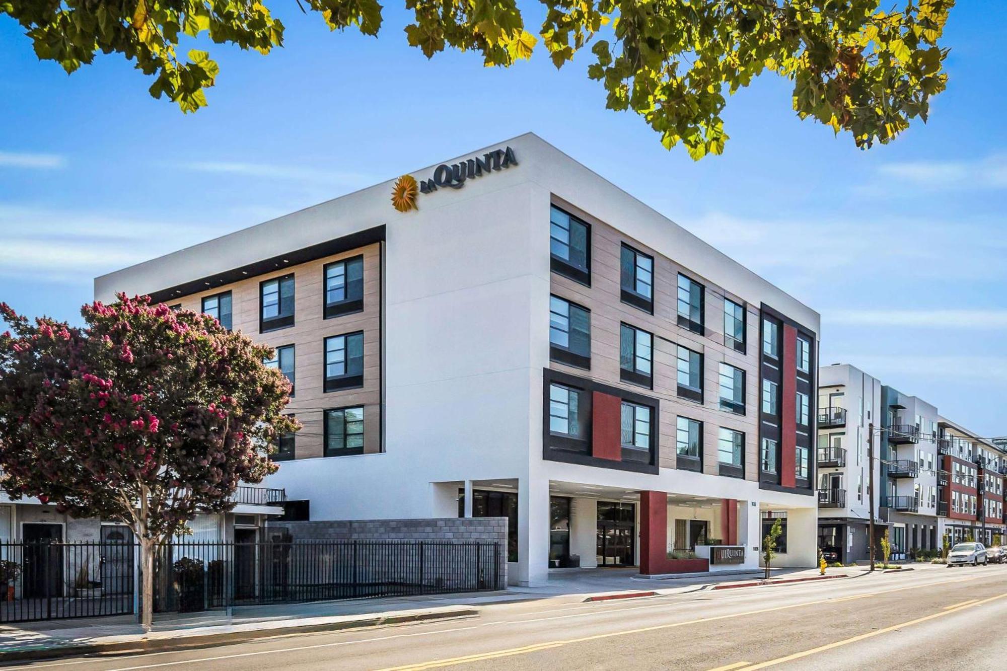 La Quinta Inn & Suites By Wyndham San Jose Airport-Downtown Esterno foto