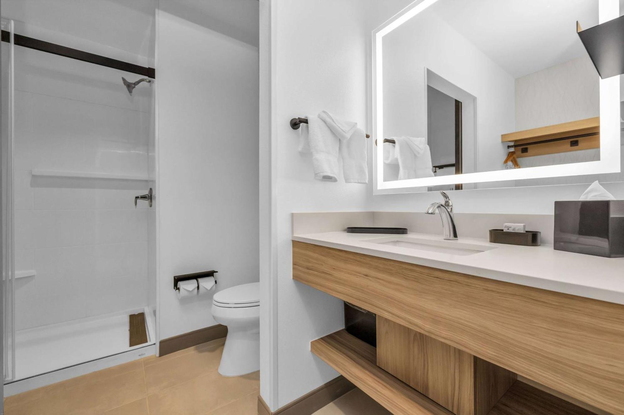 La Quinta Inn & Suites By Wyndham San Jose Airport-Downtown Esterno foto